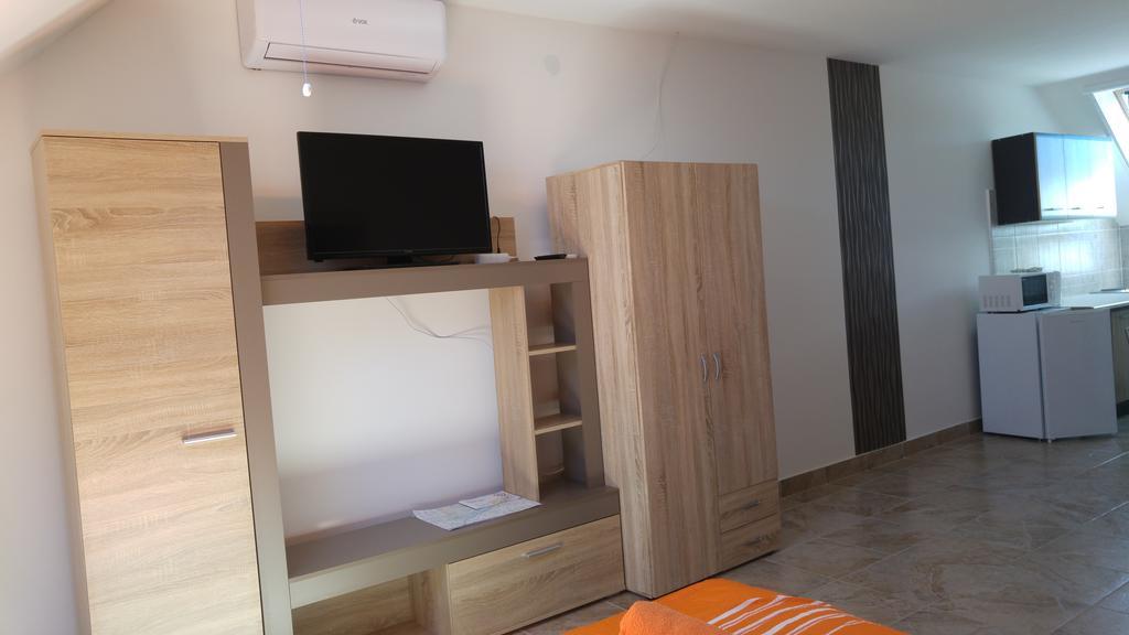 Vasti Apartment