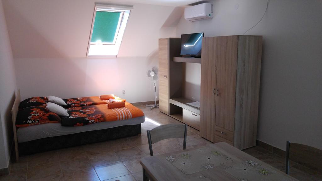Apartment Vasti Siófok